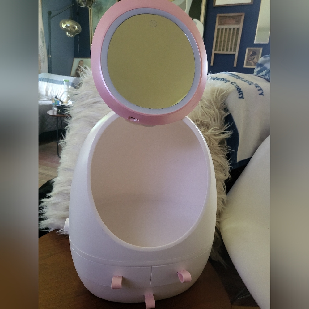 3 Drawer + Extra Storage Makeup Mirror - Picture 5 of 10